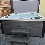 365 Centro & Jacuzzi *
