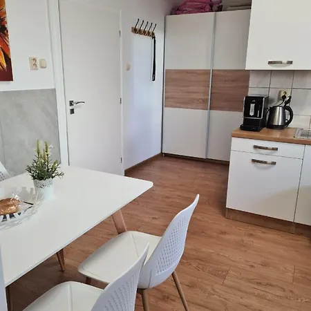 365 Centro & Jacuzzi, Wallbox, Free Parking