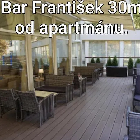 Appartement 365 Centro & Jacuzzi, Wallbox, Free Parking *