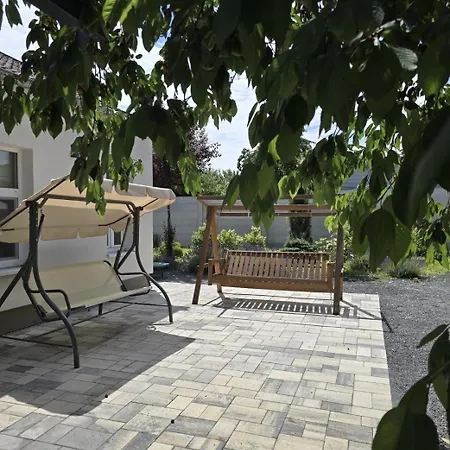 365 Centro&jacuzzi * Piest'any