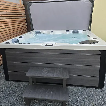 365 Centro&jacuzzi *