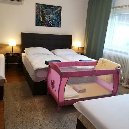 365 Centro & Jacuzzi Апартаменты